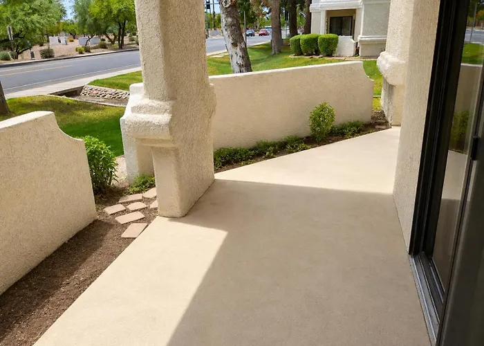 Apartment Haven 2br,2ba, Pool, Gym & King Bed